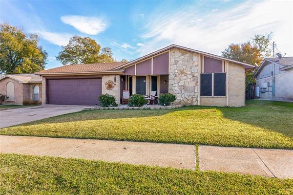 3407 Durango Lane, Arlington, TX 76014