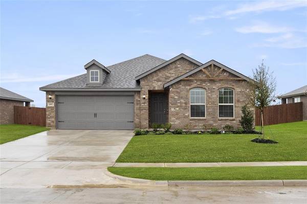 4802 Avion Drive, Sanger, TX 76266