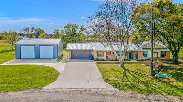 316 Lazy Cane Ranch Road, Trinidad, TX 75163