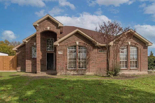 8902 Merritt Road, Rowlett, TX 75089