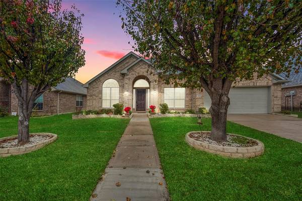 1416 Bessie Drive, Wylie, TX 75098