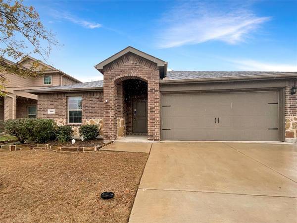 608 Meadow Wood Lane, Princeton, TX 75407