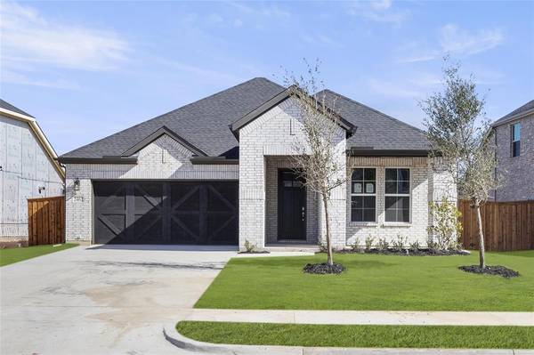 2462 Pebble Bank Lane, Midlothian, TX 76065