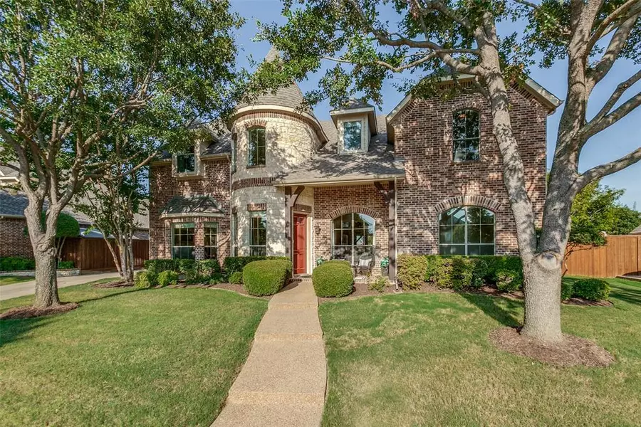 708 Bear Creek Drive, Murphy, TX 75094