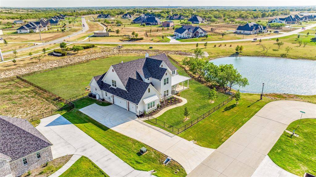 3205 Windcrest Drive, Northlake, TX 76226