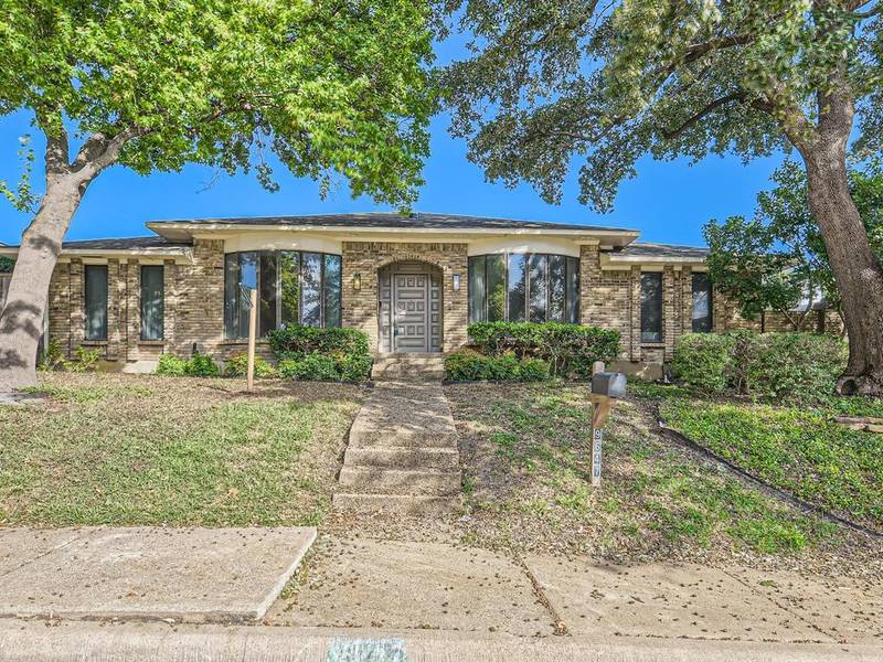 9647 Whitehurst Drive, Dallas, TX 75243