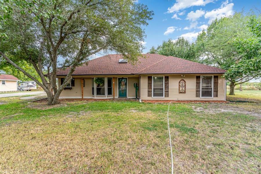 1461 County Road 4104, Greenville, TX 75401