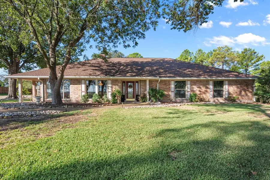 4001 Emhouse Road, Corsicana, TX 75110