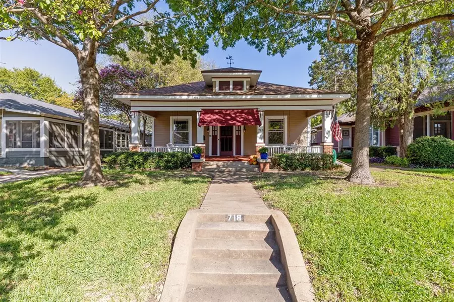 718 Woodlawn Avenue, Dallas, TX 75208