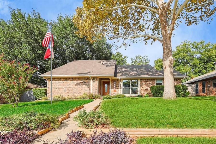 4906 Duck Creek Drive, Garland, TX 75043