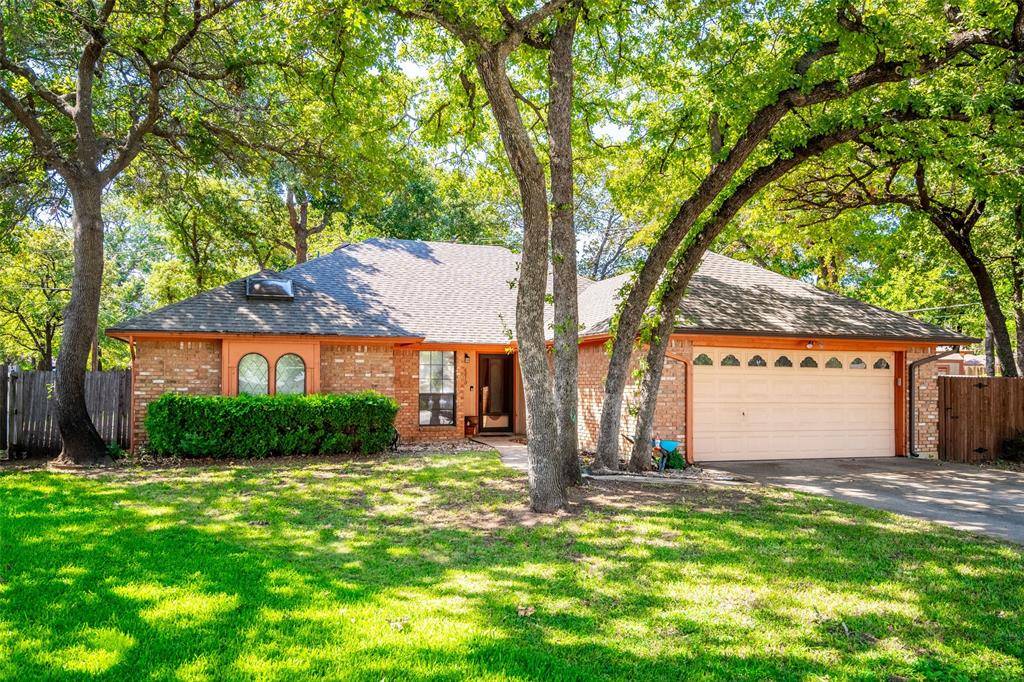 Arlington, TX 76001,6010 Green Forest Court