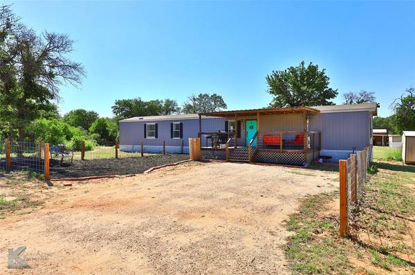 2093 Private Road 354,  Hawley,  TX 79525