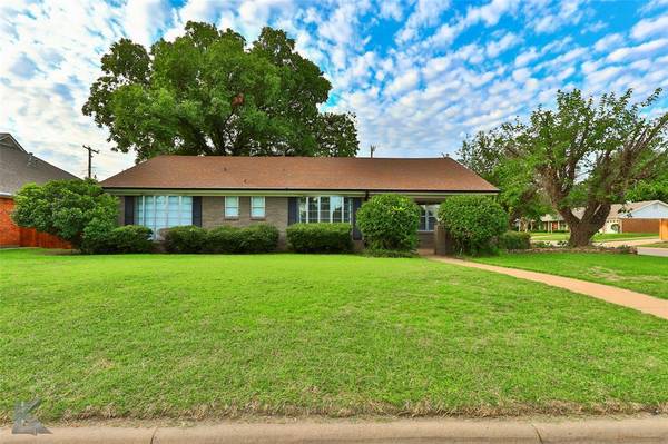 3449 High Meadows Drive, Abilene, TX 79605