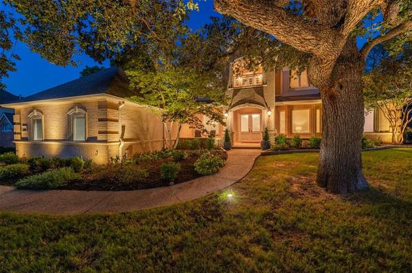 1227 Strathmore Drive, Southlake, TX 76092