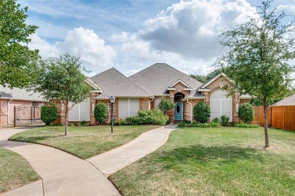 1500 Forest Meadows Court, Bedford, TX 76021