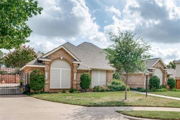 Bedford, TX 76021,1500 Forest Meadows Court