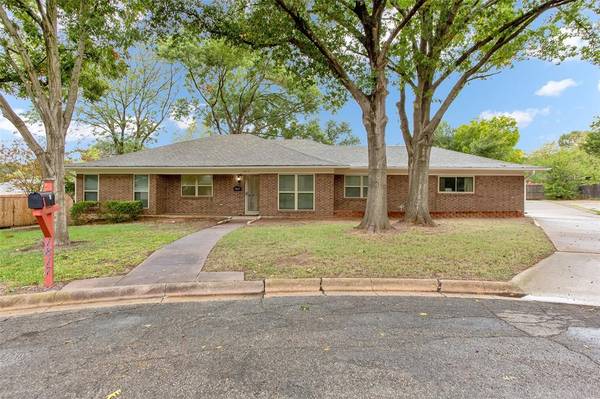 1817 Catalina Circle, Sherman, TX 75092