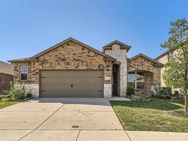 1904 Cinnamon Trail, Aubrey, TX 76227