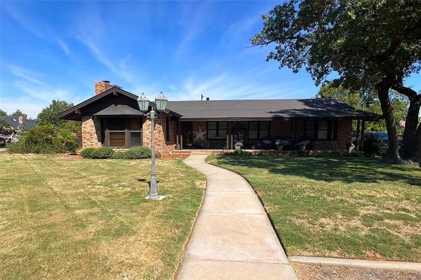 3804 Buffalo Street,  Vernon,  TX 76384