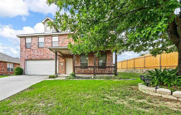 10741 Lipan Trail, Fort Worth, TX 76108