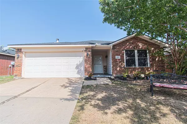 1558 Knottingham Drive, Little Elm, TX 75068