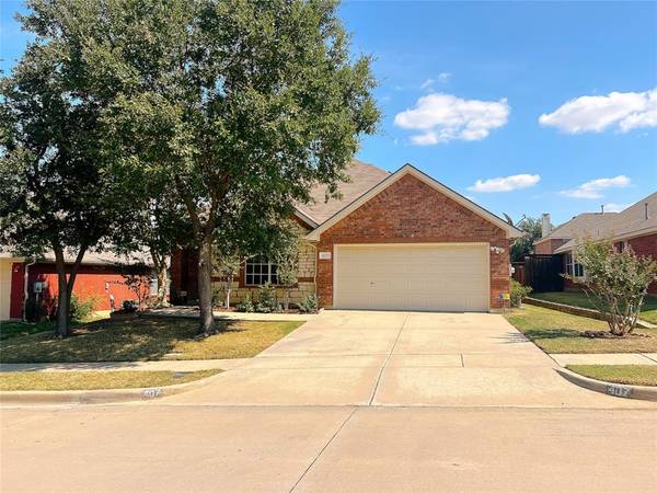 407 Renee Drive, Euless, TX 76040