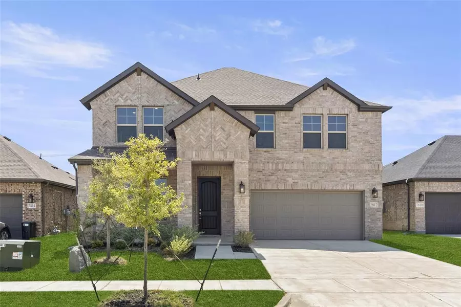 2812 Sage Brush Drive, Mansfield, TX 76063