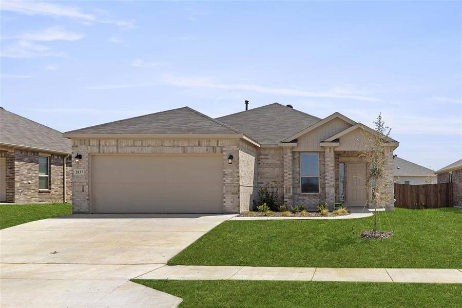 2837 Rose Heath Lane, Fort Worth, TX 76108