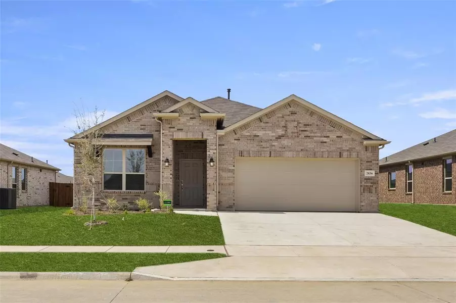 2836 Desert Lily Lane, Fort Worth, TX 76108