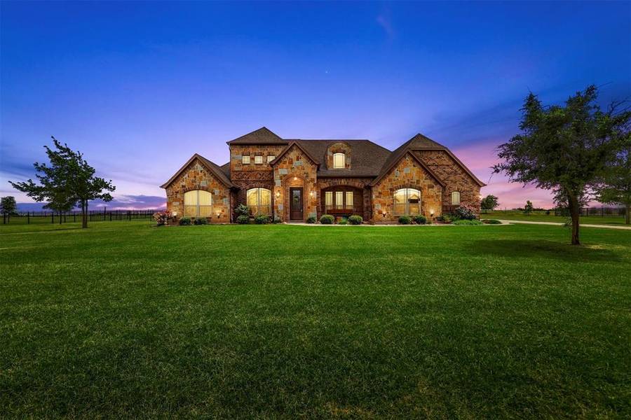 8613 Tuscan Way, Godley, TX 76044