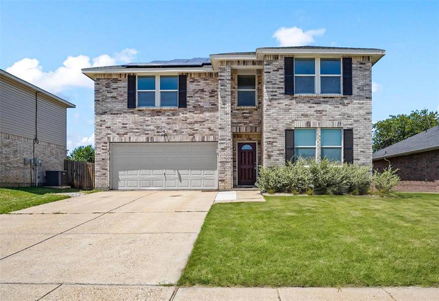 2028 Hopi Trail, Grand Prairie, TX 75052