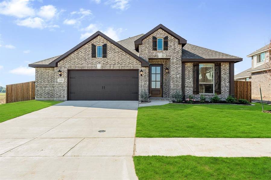 148 Fireberry Drive, Glenn Heights, TX 75154