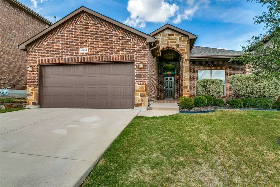 10456 Mono Lake Road, Fort Worth, TX 76177