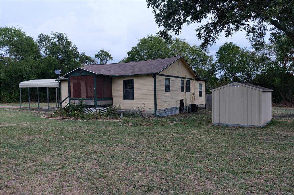 Gunter, TX 75058,8190 Farmington Road