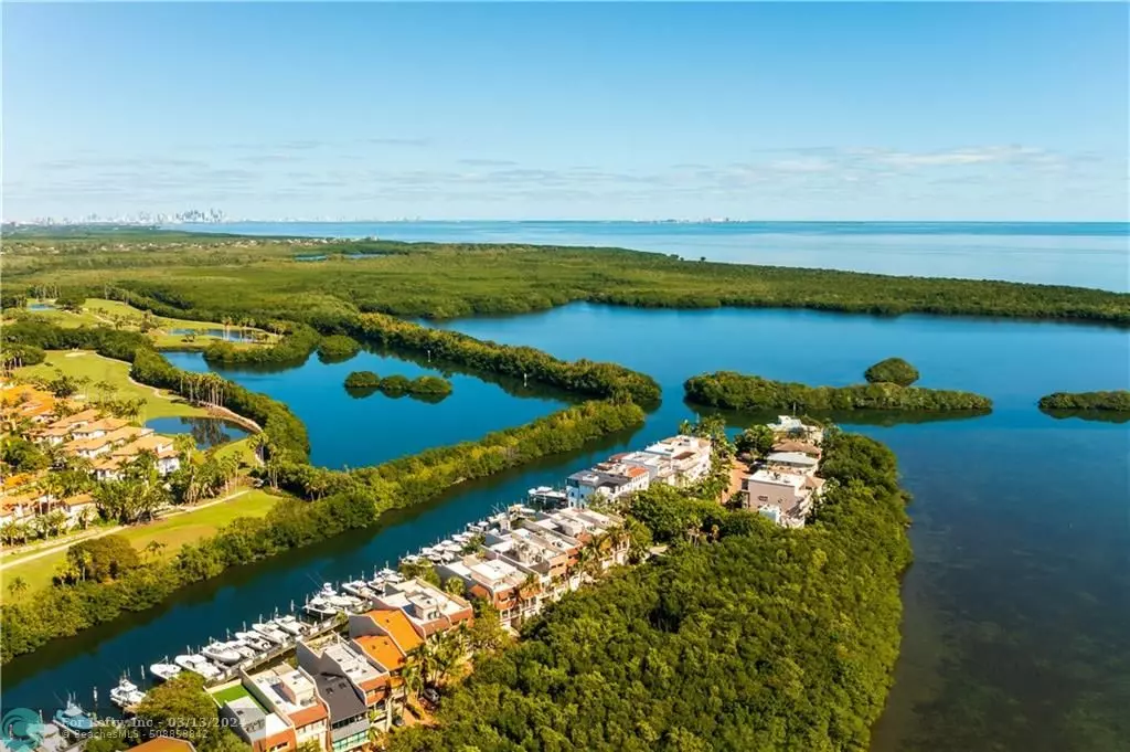 Palmetto Bay, FL 33157,5978 Paradise Point Dr  #5978