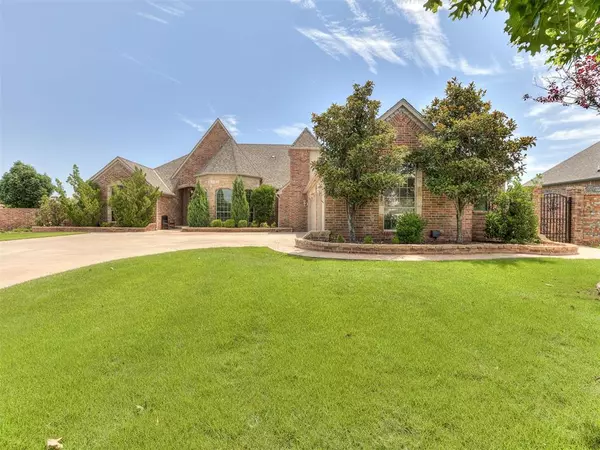 1416 N Tea Olive Way, Mustang, OK 73064