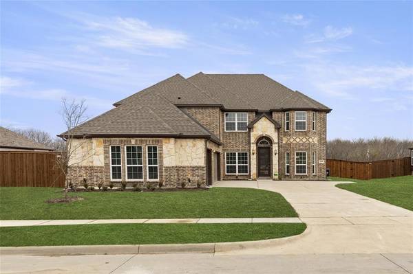 905 Gold Finch Lane, Forney, TX 75126