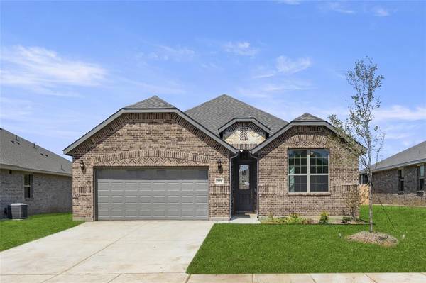 203 Lariat Lane, Valley View, TX 76272