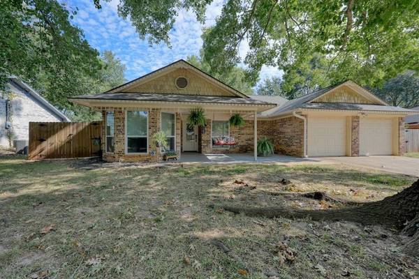 1103 Cyndi Drive, Whitehouse, TX 75791