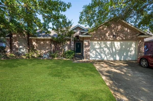 2614 Stone Creek Lane, Corinth, TX 76210