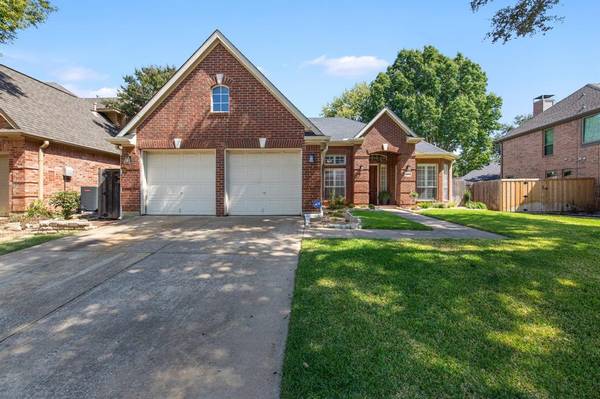 2408 Hunters Run, Flower Mound, TX 75028