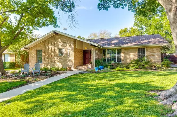 6633 Kingsbury Drive, Dallas, TX 75231