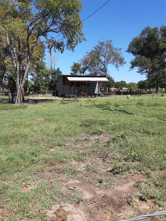 313 County Road 3984, Winnsboro, TX 75494