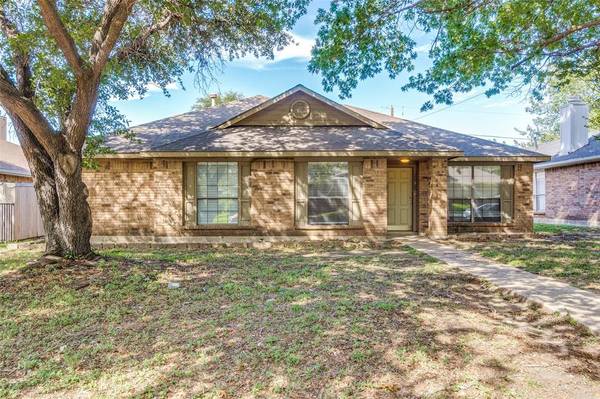 7151 Penshire Lane, Dallas, TX 75227