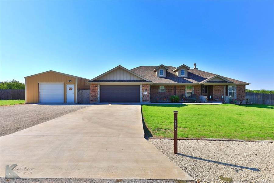 221 Countryside Drive, Tuscola, TX 79562