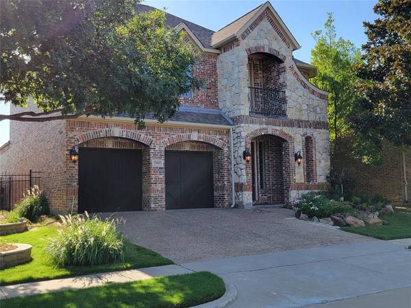 2905 White Dove Drive, Plano, TX 75093