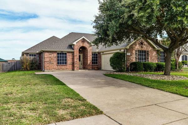 526 Branchwood Drive, Midlothian, TX 76065