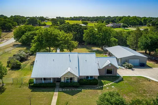 Aubrey, TX 76227,4723 Glen Oaks Circle