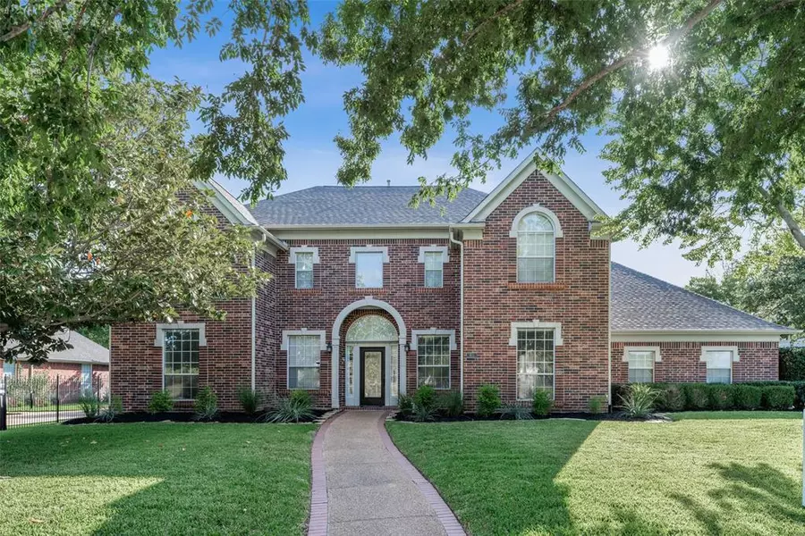 105 Meadowlark Lane, Southlake, TX 76092