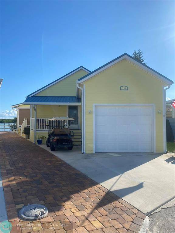 Jensen Beach, FL 34957,161 Nettles Blvd